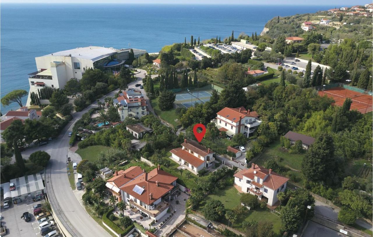 Awesome Apartment In Portoroz With Wifi المظهر الخارجي الصورة