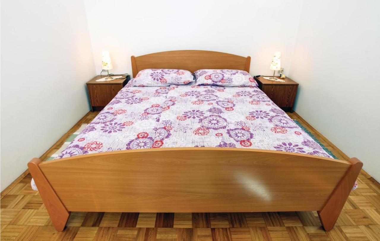 Awesome Apartment In Portoroz With Wifi المظهر الخارجي الصورة
